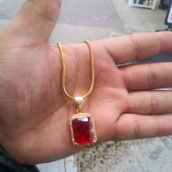 Necklaces - Picture 2 of 3